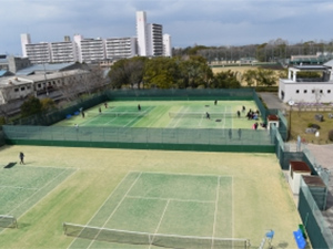 久宝寺緑地テニスコート