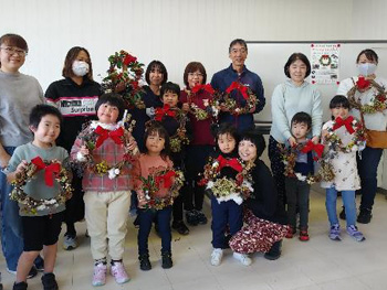 クリスマスリースづくり 