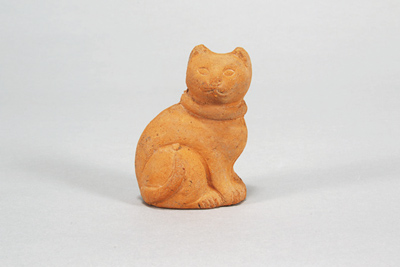 猫（人形）/　埼玉県教育局文化財・博物館課 所蔵