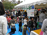 11月6日(日)ハッピーアースマーケット2011 11月6日(日)ハッピーアースマーケット2011