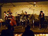 11月6日(日)ハッピーアースマーケット2011 11月6日(日)ハッピーアースマーケット2011