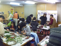 レッツ久宝探検隊「クリスマスリースを作ろう」 レッツ久宝探検隊「クリスマスリースを作ろう」