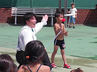 8月18日（日）「久宝寺緑地プールに大道芸人がやってきました」