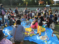 「中河内防災フェア×イザ!カエルキャラバン!in 久宝寺緑地」レポート 「中河内防災フェア×イザ!カエルキャラバン!in 久宝寺緑地」レポート