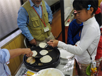レッツ久宝探検隊「ドングリを食べてみよう」10月25日 レッツ久宝探検隊「ドングリを食べてみよう」10月25日