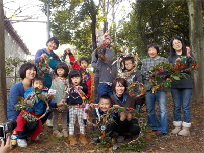 レッツ久宝探検隊「クリスマスリースを作ろう」12月13日