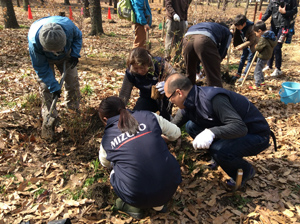 「モッパちゃんの森」（自然学習ゾーン）再生プロジェクト「みずほ銀行寄付植樹活動」2月26日（日）