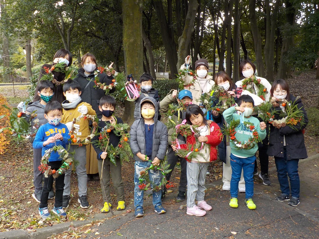 レッツ久宝探検隊「クリスマス・リースを作ろう」レポート