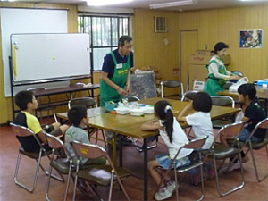 やんちゃクラブによる『サツマイモを植えよう・笛を作ろう』