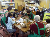 やんちゃクラブQFO「クリスマスの飾りを作ろう」 やんちゃクラブQFO「クリスマスの飾りを作ろう」
