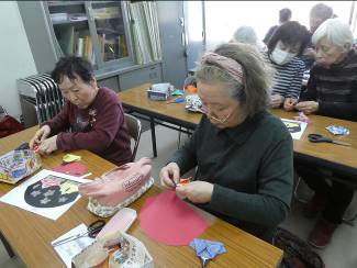 「おひなさまの壁掛け」レポート