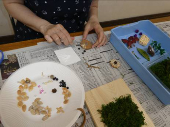 「種の花の壁掛けつくり」レポート