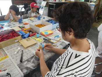 大人の方も制作しています
